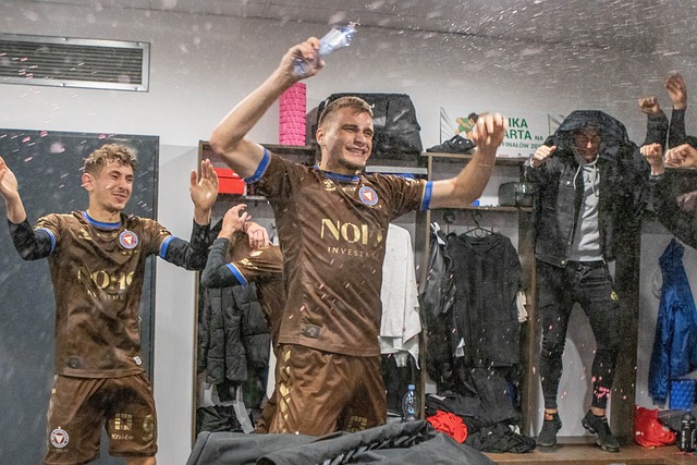 而更为不齿 而更为不齿